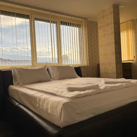 Hotel Plaza