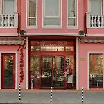 Plaza Sofie