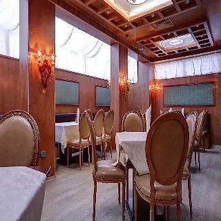 Hotel Rocentro 3*