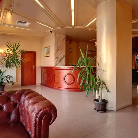Hotel Rocentro 3*