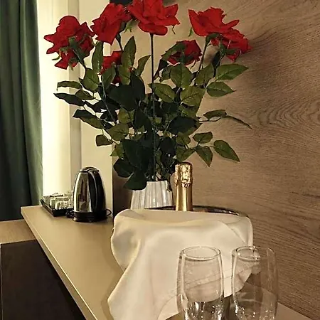 Hotel Plaza 3*