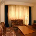 Hotel Plaza 3*